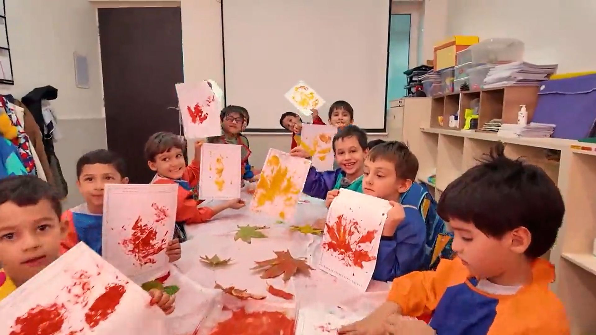 پاییز و هدیه هاش