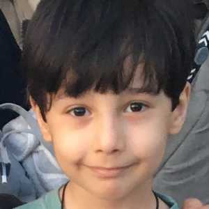 محمدمهراد اکبری